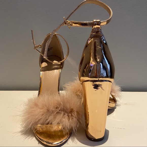 Rose Gold Fuzzy Heels - Picture 3 of 4